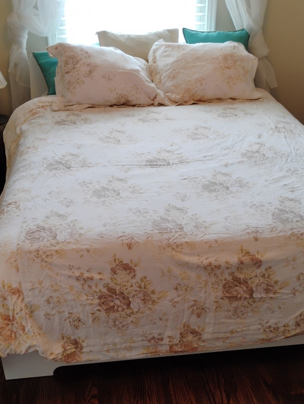 Pottery Barn Floral Duvet Cover in Cream, Browns, Yellow, 55% Linen, 45 %Cotton